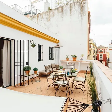 Apartment Sweet General Castanos Seville