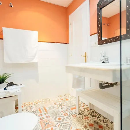 Sweet General Castanos Apartment Seville